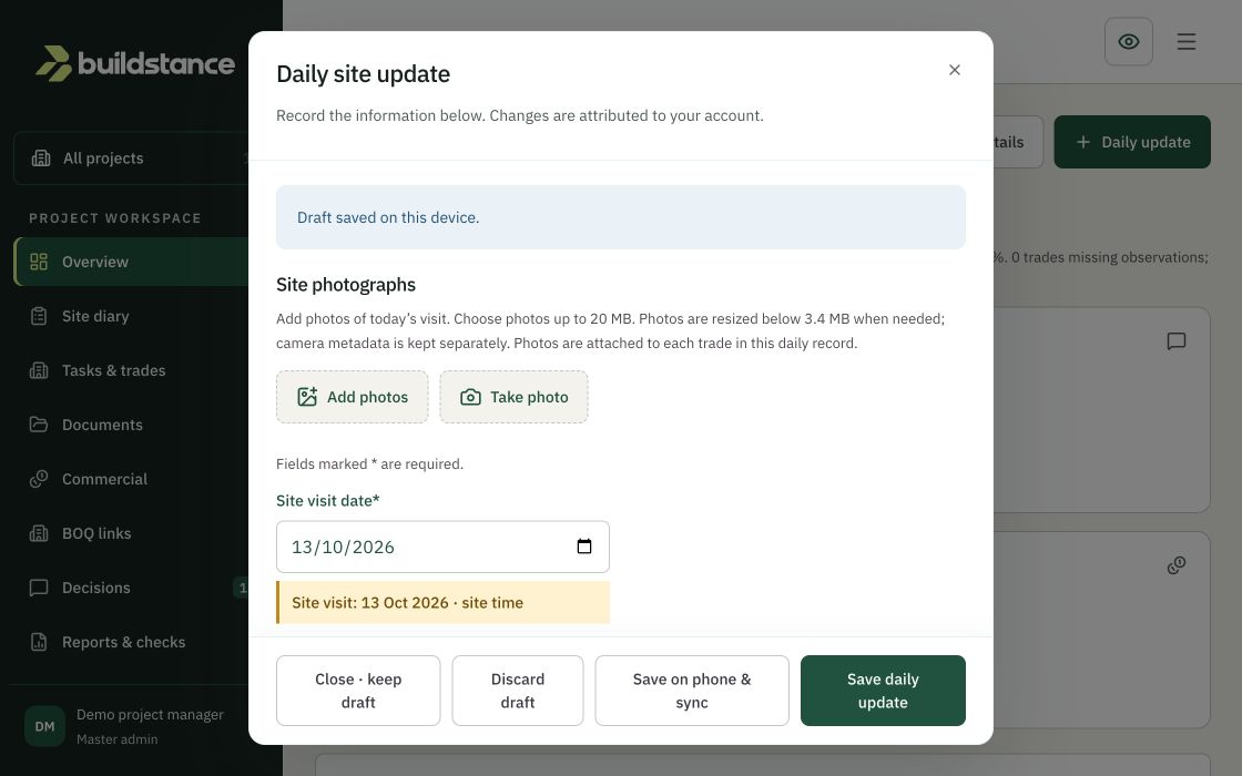 Daily site update with photographs, visit date, works and constraints — demo, synthetic data